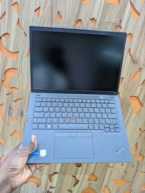 Laptop Lenovo ThinkPad T14s G4 16GB Intel Core i7 SSD 512GB