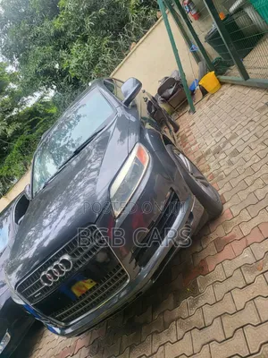 Audi Q7 2009 Gray