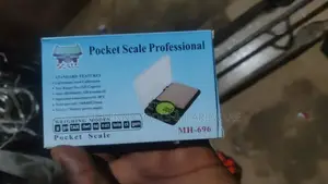 B Packaging For An Mh-696 Pocket Scale Professional.