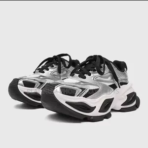 Nike WMNS V2k Quality Unisex Sneakers
