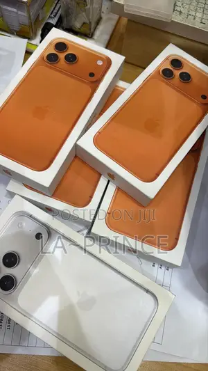 New Apple iPhone 17 Pro Max 256 GB Orange