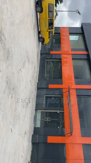 Imported Roller Shutter Grill Net Door Sweet for Your Store Entrance