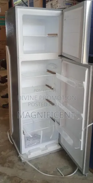 Brand New Media Refrigerator 295 Liters