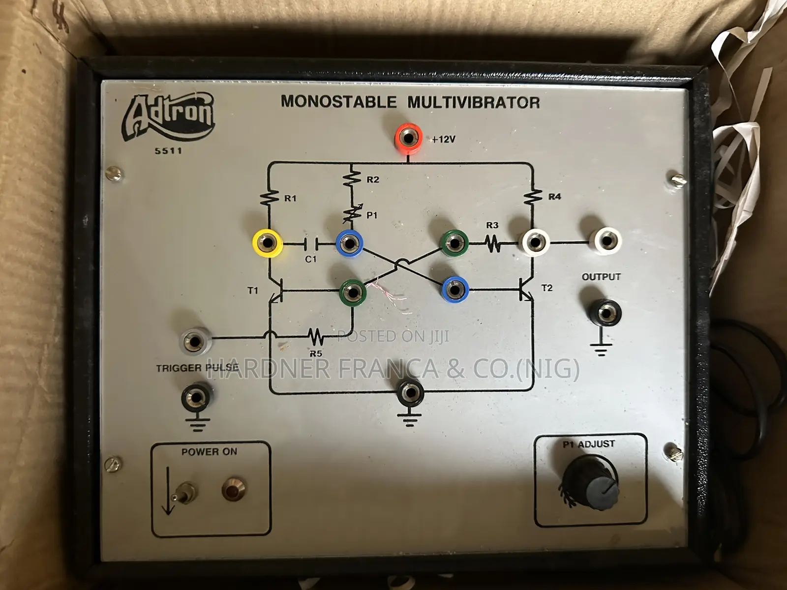 Monostable Multivibrator Trainer