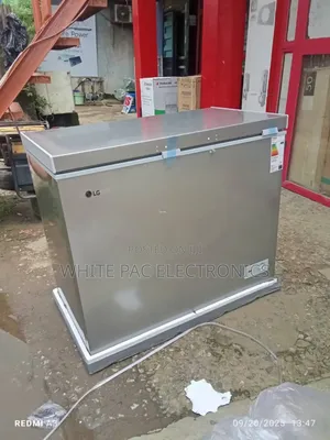 Original >Lg Chest Freezer 350-litre Twins Glass Fast Ice Maker >2 Yrs