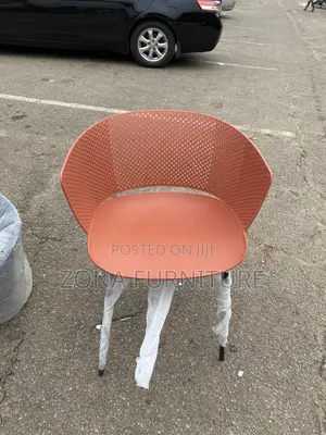Restaurant Kitchen Chair (Stylish Chair)