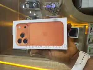 New Apple iPhone 17 Pro 256 GB Orange
