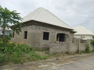 3bdrm Bungalow in Master Key Estate, Karu for sale