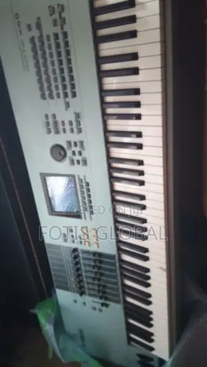 Yamaha Motif Xs8