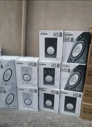 Yamaha Hs8 Powered Studio Monitor