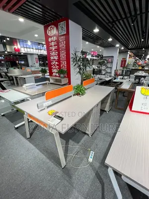 High Quality Foreign Design Executive Work Stations by Four (4) Seater