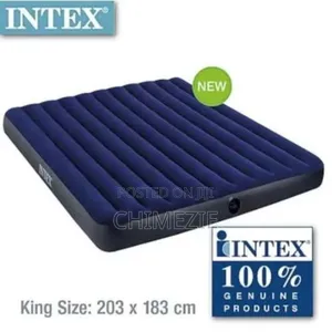 Inflatable 6 by 6 Air Mattress With Manual Pump