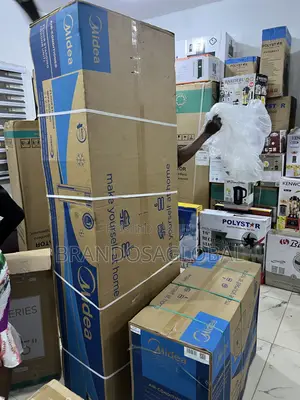 Midea Floor‐Standing Ac – Elegant Finish, Suitable Decor