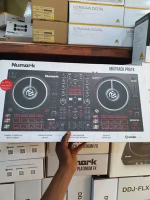 Numark Mixtrack Pro Fx