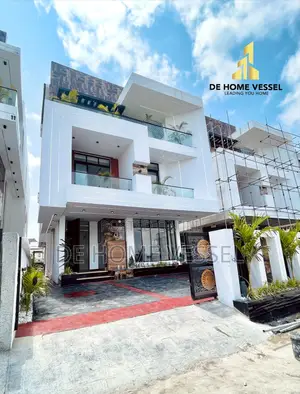 6bdrm Duplex in Lekki for sale