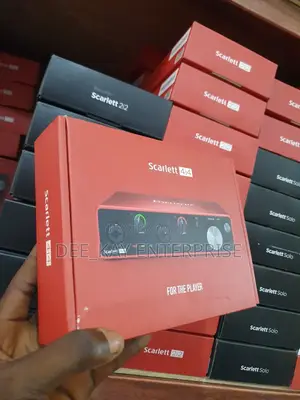 Focusrite Scarlett 4i4 Soundcard