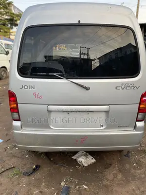 Suzuki Every 2010 Grey