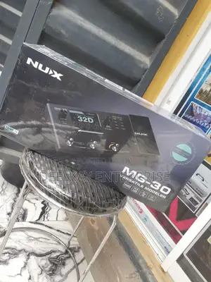 Nux Mg-30 Versatile Modeler Guitar Effect