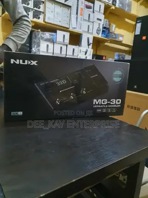 Nux Mg-30 Versatile Modeler Guitar Effect