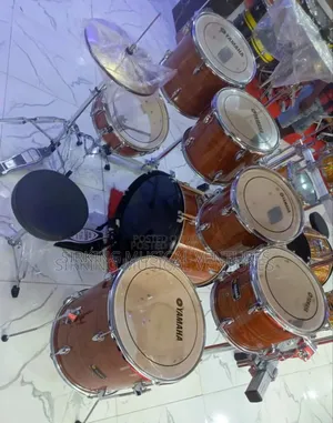 7pcs Yamaha Drum With Rack Complete Set