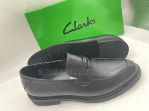 Clarks Original Men’S Black Loafers