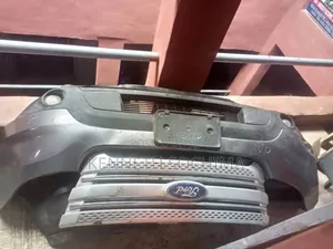 Complete Front Bumper Ford Explorer 2013
