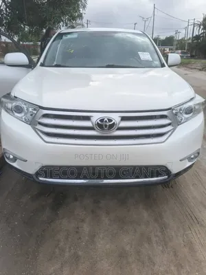 Toyota Highlander Hybrid Limited 2012 White