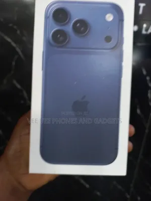 New Apple iPhone 17 Pro 256 GB Blue