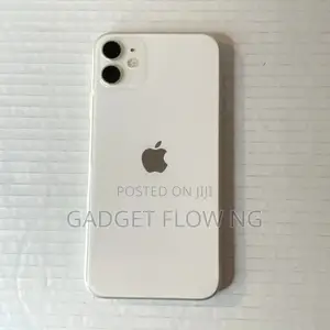 New Apple iPhone 11 64 GB White