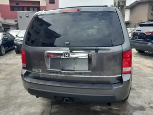 Honda Pilot EX-L 4dr SUV (3.5L 6cyl 5A) 2011 Gray