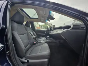 Toyota Corolla LE 2022 Blue