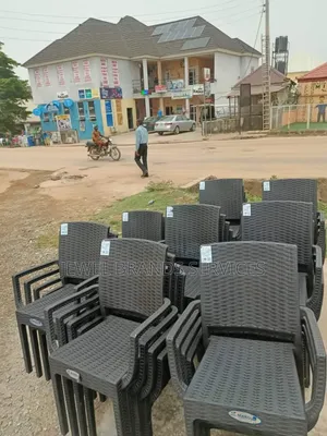 Modern Restaurant Chair