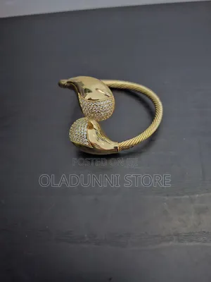Adjustable Gold Bracelet