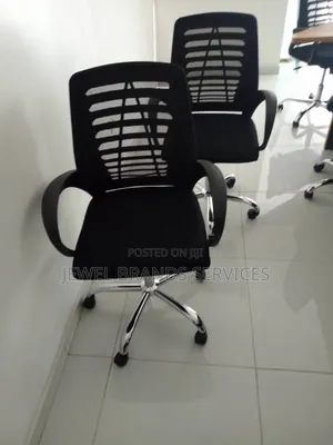 Swivel Office Chair With Armrest