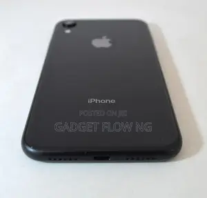 New Apple iPhone XR 64 GB Black