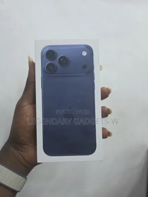 New Apple iPhone 17 Pro Max 256 GB Blue
