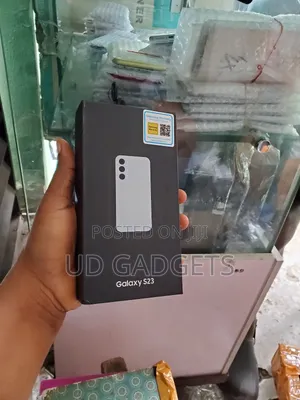 New Samsung Galaxy S23 256 GB White