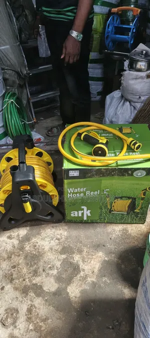Hanging Hose Reel and Nozzle