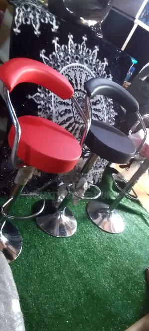Adjustable Bar Chair