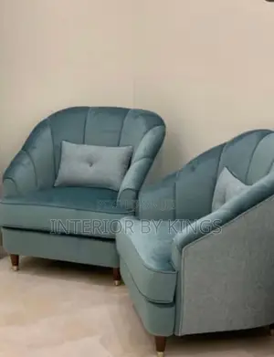 2singles Accent Sofa Can Be Made in Preferred Colors of Your Choice