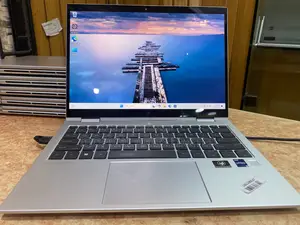 Laptop HP EliteBook 830 G9 16GB Intel Core I5 SSD 256GB