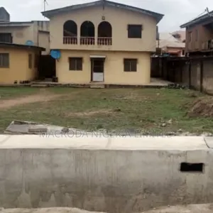 2bdrm Block of Flats in Idimu for sale