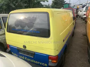 Volkswagen LT 2002 Yellow