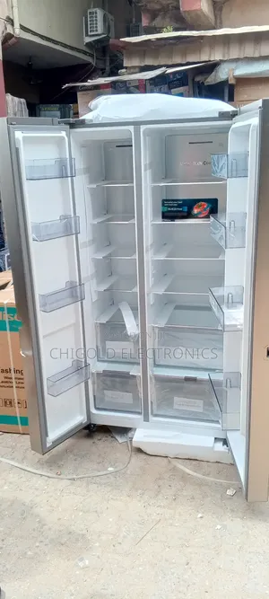 Hisense Side by Side Refrigerator