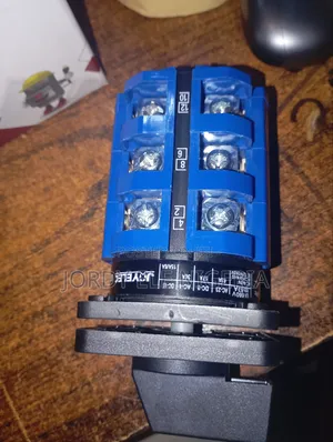 63a 102 Ac Dc Switch