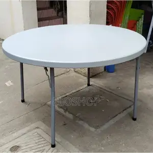 Round Banquet Table