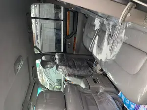 Lexus LX 470 Sport Utility 2007 Gray