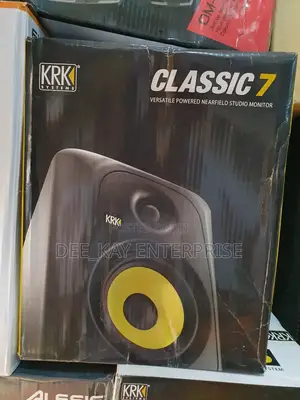 KRK Classic 7 Versatile Studio Monitor