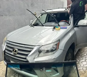 Gx460 2015 Front Windscreen Glass Available Available