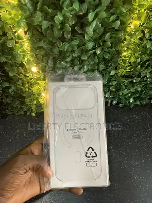 Brand New iPhone 17 Pro Max Transparent Silicon Pouch
